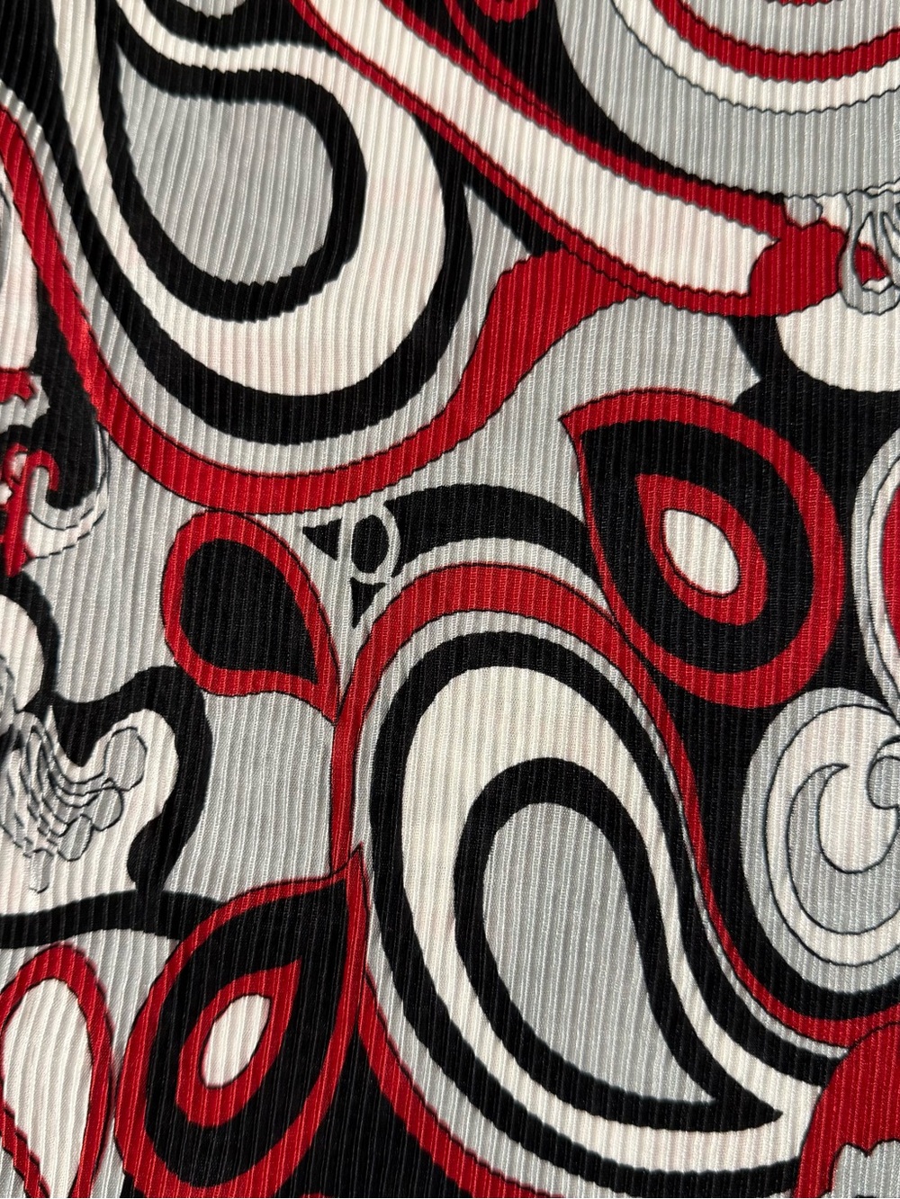 Brittany Black Red Black White Abstract Wrap Tunic with Side Buckle - Picture 3 of 7